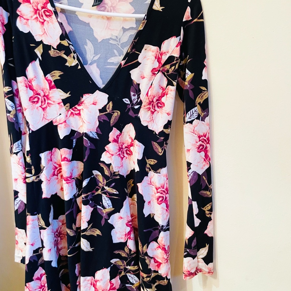 FOREVER 21 floral midi dress